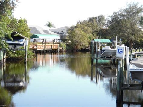 15140 Riverbend Blvd North Fort Myers Fl 33917 Condo For Rent In North Fort Myers Fl