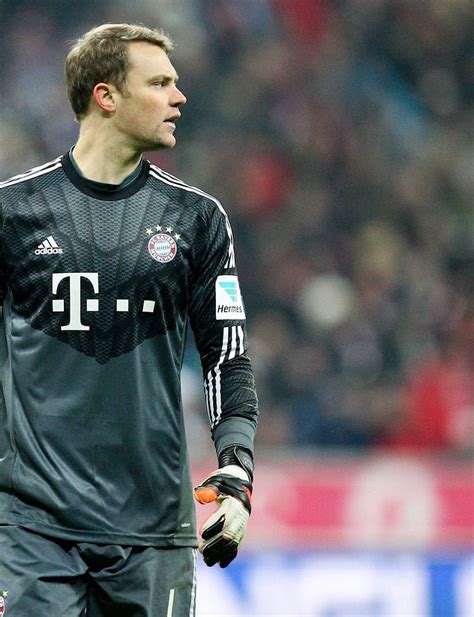 Manuel Neuer Age