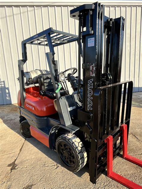 Toyota Fgcu Cushion Tire Lb Forklift With Traction Drive