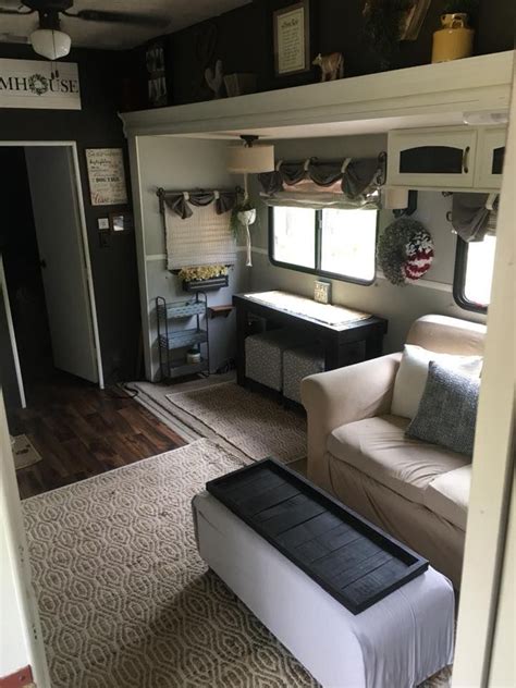 10 Gorgeous Farmhouse Style Rv Makeovers Artofit