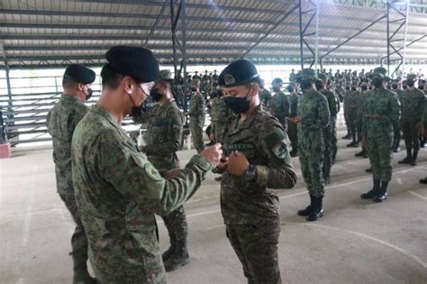 陸軍は最初の女性スカウトレンジャートレーナーを参加させます Nipponese