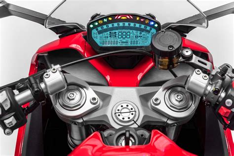 Ducati Supersport The Sport Bike Returns Asphalt Rubber