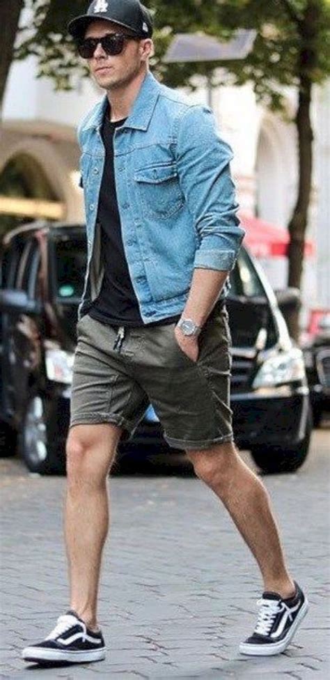 Denim Shorts Outfit Ideas With Sneakers