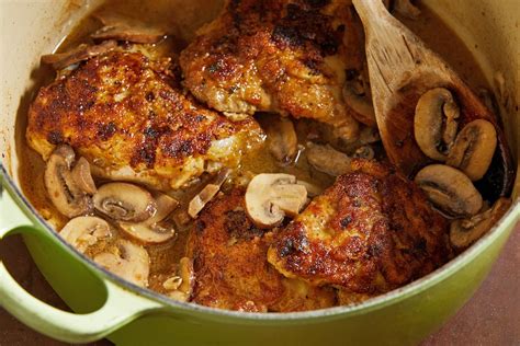 Wine Braised Chicken With Mushrooms The Washington Post