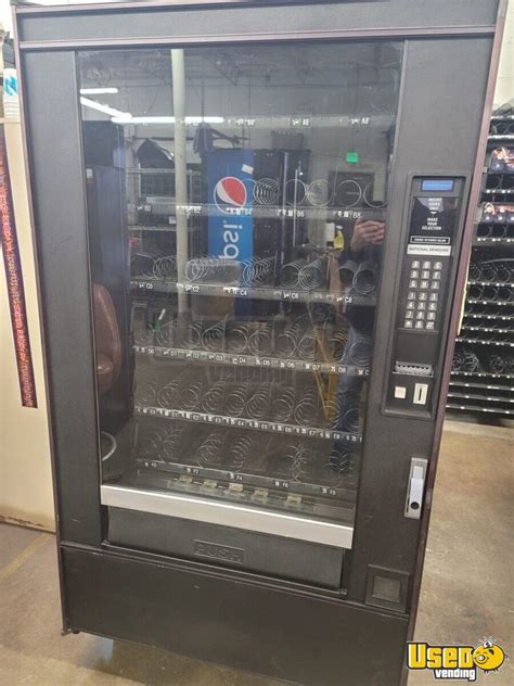 Crane National 147 Merchant Glass Front Snack Vending Machine For Sale