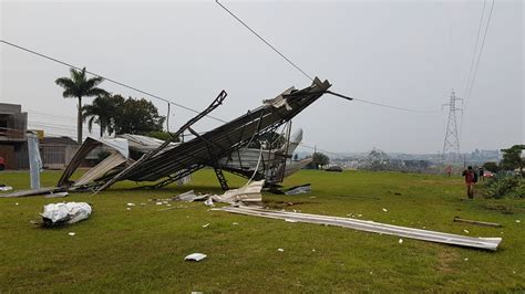 Ventos Fortes Derrubam Torre De Energia El Trica Na Regi O Da Fag Cgn