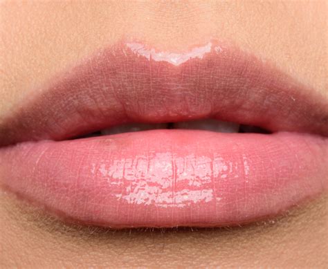 Mac Nutcracker Sweet Nude Mineralize Kit Review Photos Swatches