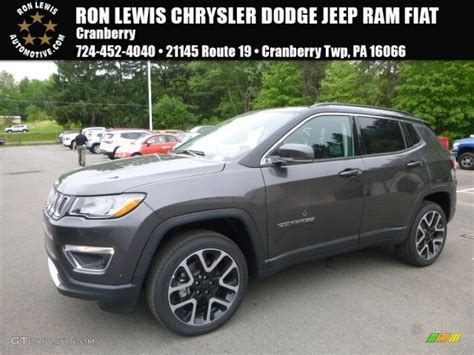 2017 Granite Crystal Metallic Jeep Compass Limited 4x4 120592363 Photo 2 Car