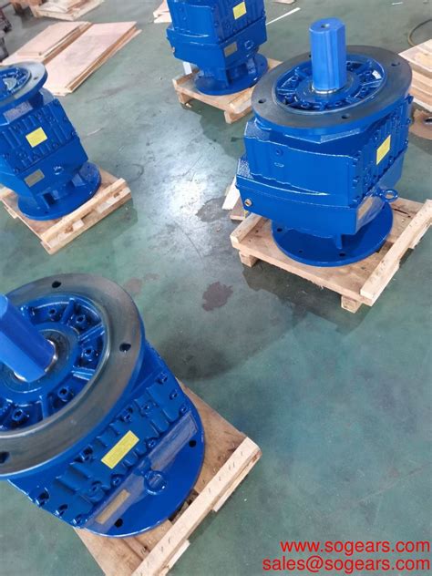 Planetary Gear Reducer Helical High Precision VRL Gearbox Manufacturer