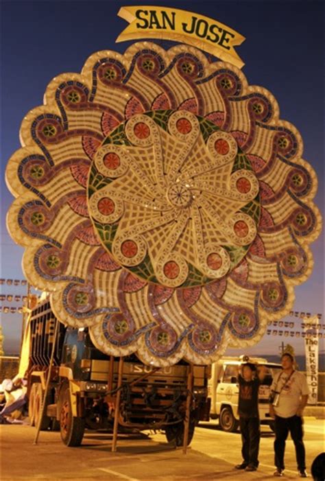 Pampanga S Giant Lanterns Awesome Our Awesome Planet