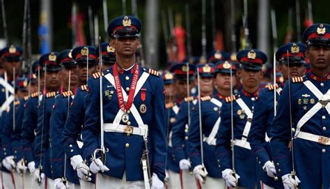 Fuerza Armada De Venezuela Jura Lealtad Absoluta A Maduro Fotos