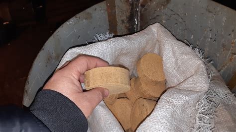 Hydraulic Briquette Press Presa Hidraulica Pentru Brichete YouTube