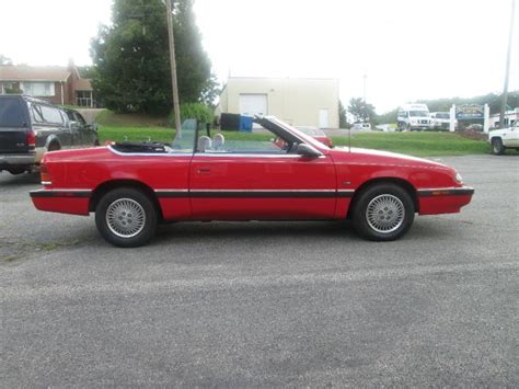 1993 Chrysler lebaron convertible red