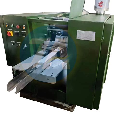 2023 Automatic Medical Gauze Swab Folding Cutting Machine China Gauze