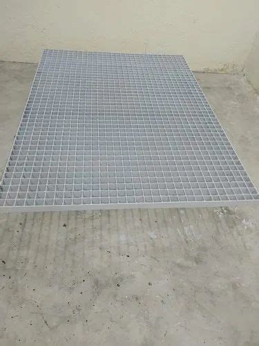 Mild Steel Heavy Duty MS Grating Size Upto 6 Meter Length At Rs 85