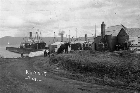 Stop 15 The Old Burnie Wharf – Tasmanian Living History