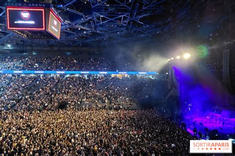 Julien Doré em concerto na Accor Arena de Paris em 2025 nova 3ª data