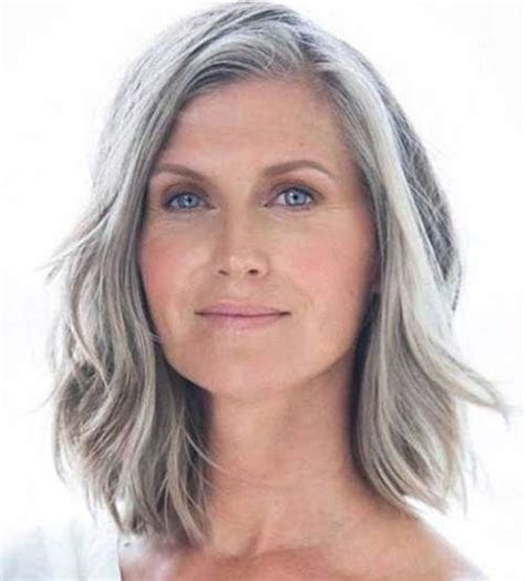 15 Unique Shoulder Length Medium Hairstyles For Older Women