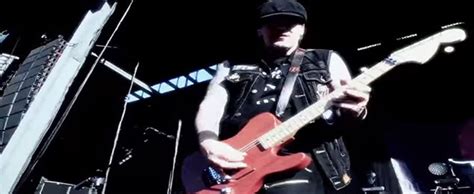 Buckcherry lança mais um Fuck Video A Rádio Rock FM SP