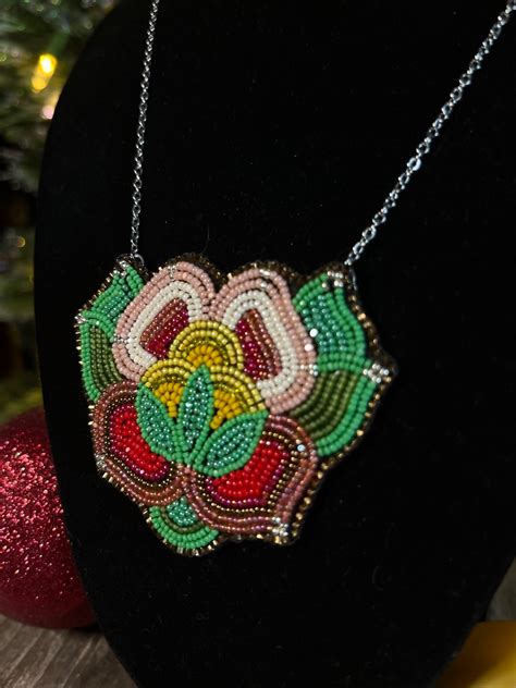 M Tis Floral Necklace Rose Style In Pinks Reds Greens Yellow