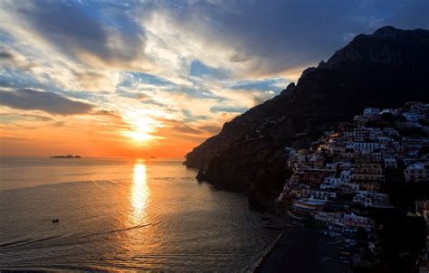 Honeymoon Locations On The Amalfi Coast