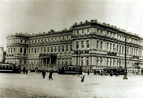 Pin di Kristopher Kaun su Romanov Palaces, exteriors/interiors