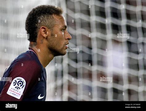 Football Headshot Head Shot Portrait Psg Banque De Photographies Et D