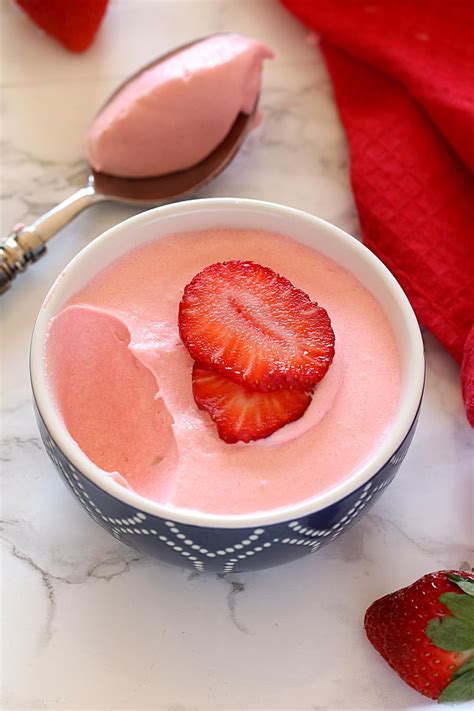 Eggless Strawberry Mousse Hassle Free Egg Free And Gluten Free