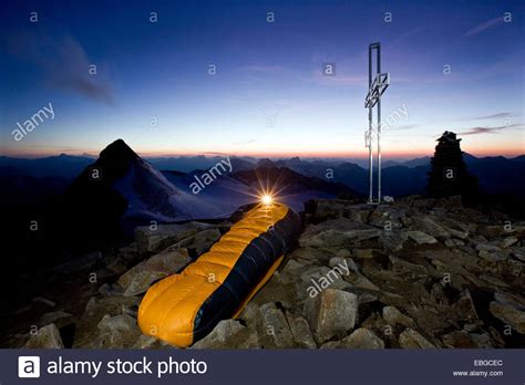 Bergsteiger Auf Dem Gipfel Des Wilder Pfaff Berg Biwak Auf Dem