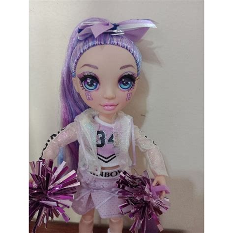 Boneca Rainbow High Roxa - Boneca Rainbow High Cheer violet Willow roxa Original mga (Sem Caixa ...