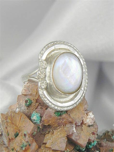 Sterling Silver Mother Of Pearl Ring