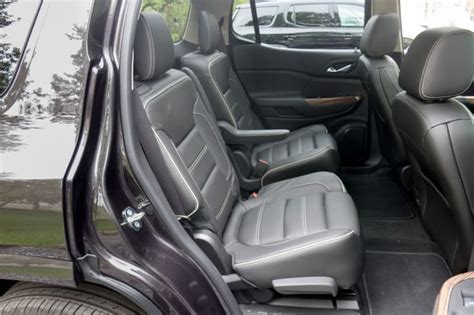 Row Suvs With Captains Chairs