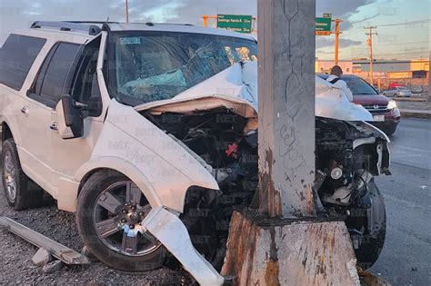 Trailero Provoca Choque Al Cambiar De Carril Sin Precauci N