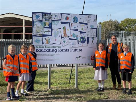 School kids design recycling posters - FCC Environment