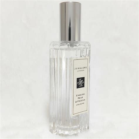 Jo Malone ジョーマローン イングリッシュぺアー＆フリージア コロン 30mlの通販 By モチモチ Shop｜ジョーマローンならラクマ