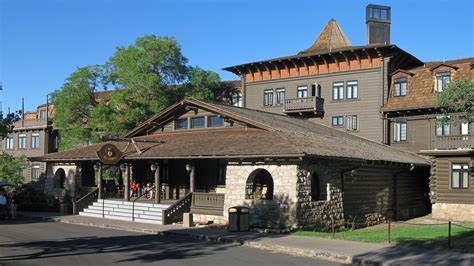 El Tovar Hotel (U.S. National Park Service)