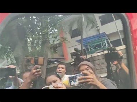 Naik Mobil Thariq Aaliyah Masaid Jenguk Aurel Di Rumah Sakit Youtube