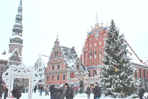 クリスマスツリー発祥の地「ラトビア」ってどんなとこ？ | 三上公也の情報アサイチ！ | ラジオ関西 JOCR 558KHz