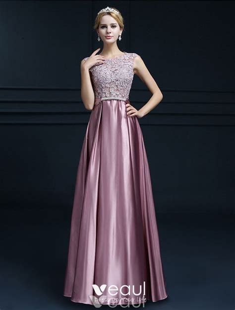 Elegant Sleeveless Evening Dresses 2016 A Line Scoop Neck Applique Lace