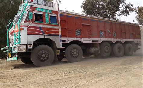 14 Tyre Truck Transportation Service In Maruthi Nagar Krishnagiri