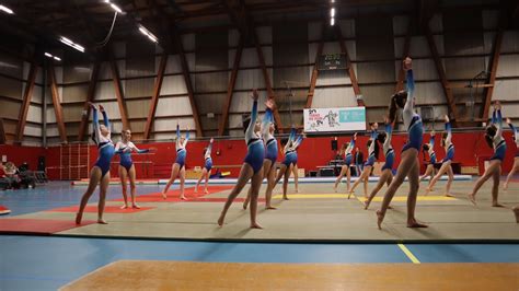 Gala Annuel Gymnastique F Minine Le Cran Randonn E P Destre