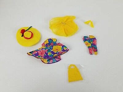 Used Vintage 1988 Barbie Mattel 1909 Paris Pretty Fashion Outfit