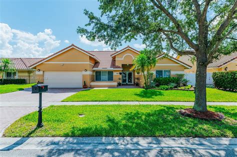 655 NW 164th Ave Pembroke Pines FL 33028 Trulia