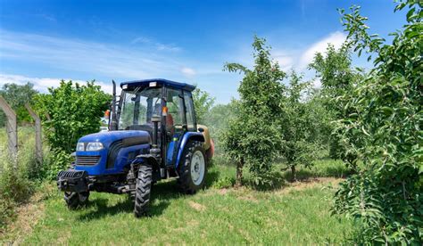 9 Types of Farm Tractors - Farmhouse Guide