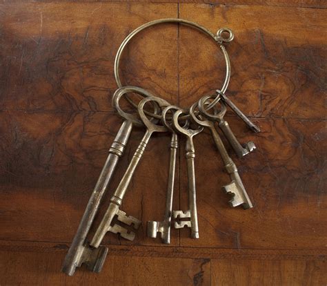 Antique Skeleton Key Old Keys