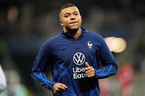 Calciomercato Mbappé ha già firmato arriva l annuncio