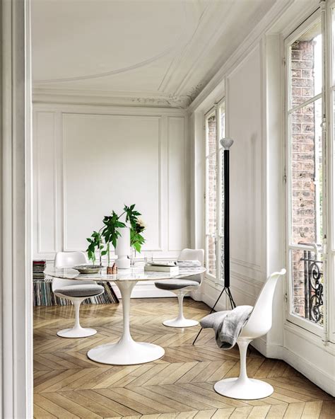 Saarinen Tulip Dining Tables - dedece