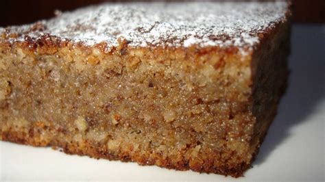 Gâteau fondant aux noix super bon On Partage