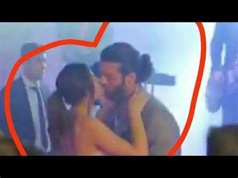 Scandalous Can Yaman was seen kissing Demet Özdemir dizihikaye3192