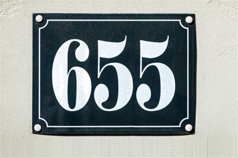 Angel Number 655 Meaning (Love, Soulmate, Career+ More!)